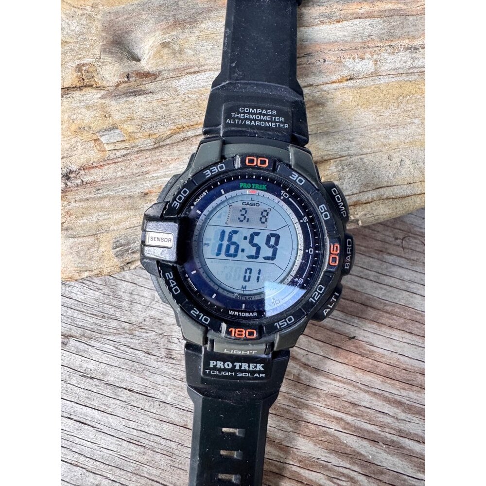 Casio Pro Trek Watch Mens Large PRG-270 Tough Solar Triple Sensor Altimeter Comp - Picture 2 of 9